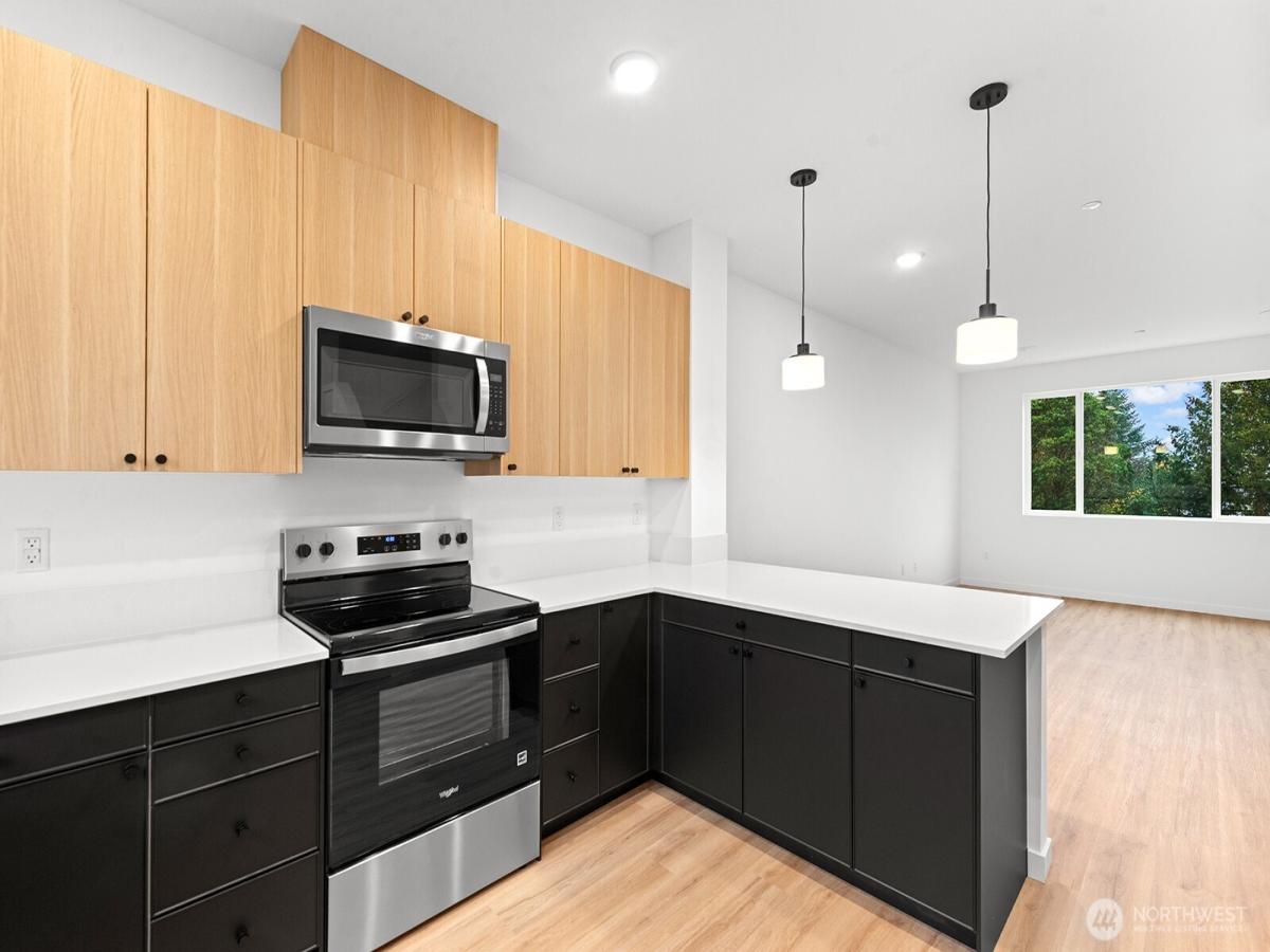 MLS #NWM2497283 image #0