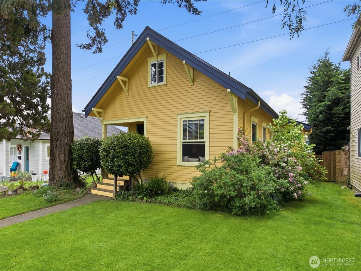 MLS #NWM2498100 image #0