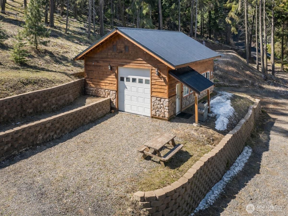 MLS #NWM2501071 image #0