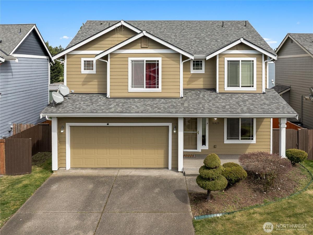MLS #NWM2501335 image #0