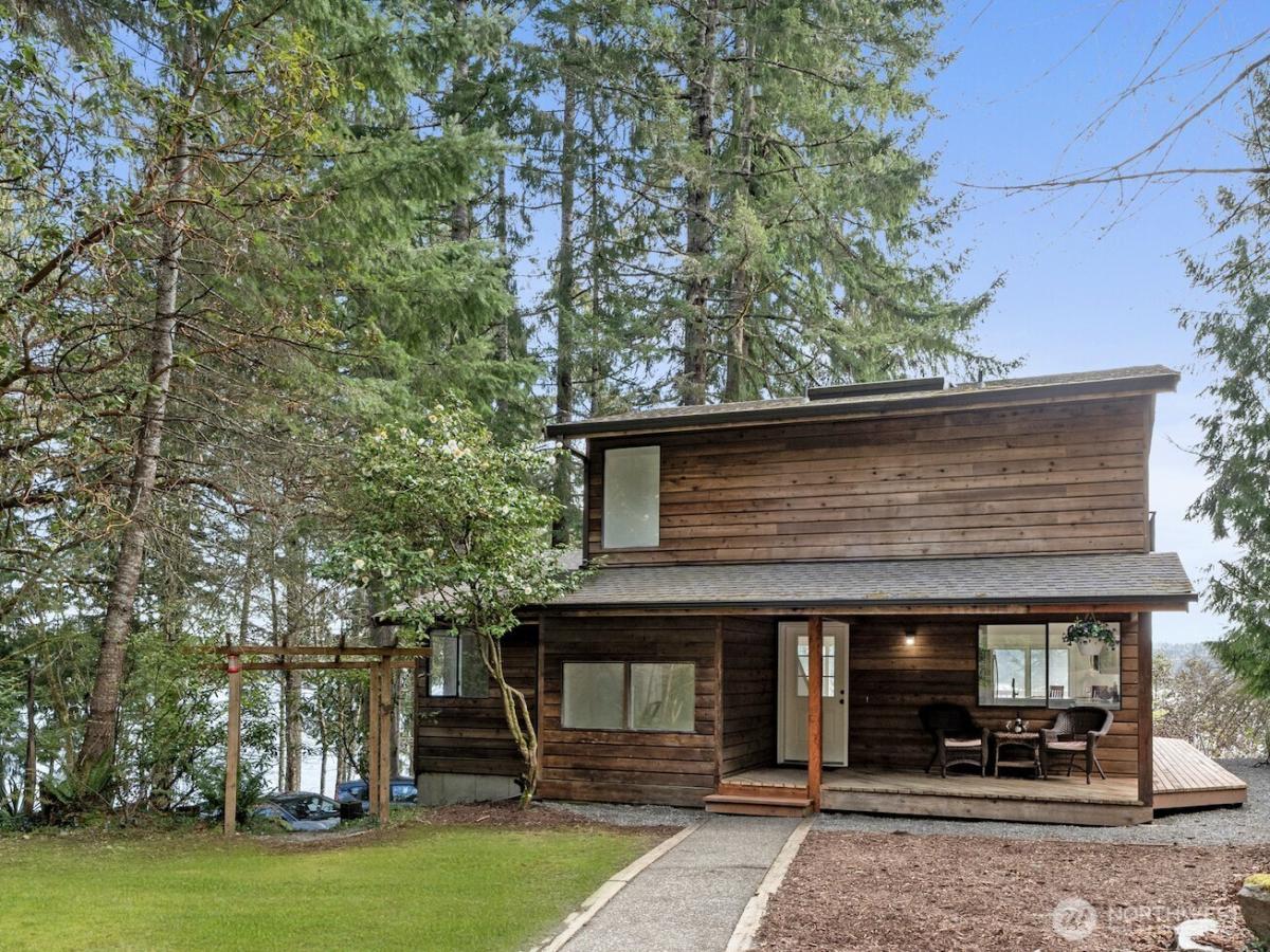 MLS #NWM2503664 image #0