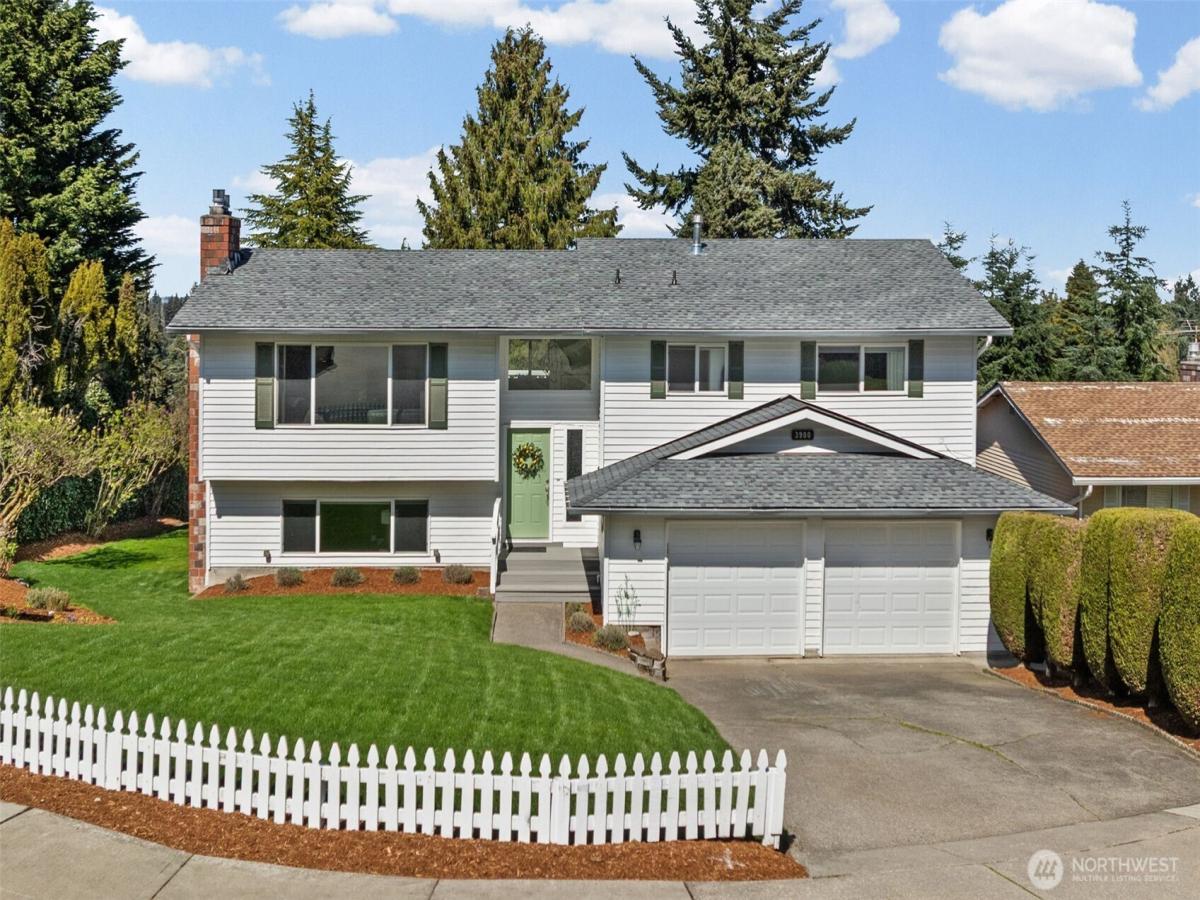 MLS #NWM2504638 image #0