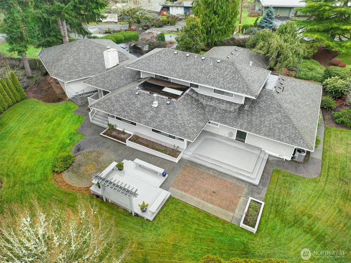 MLS #NWM2504960 image #0