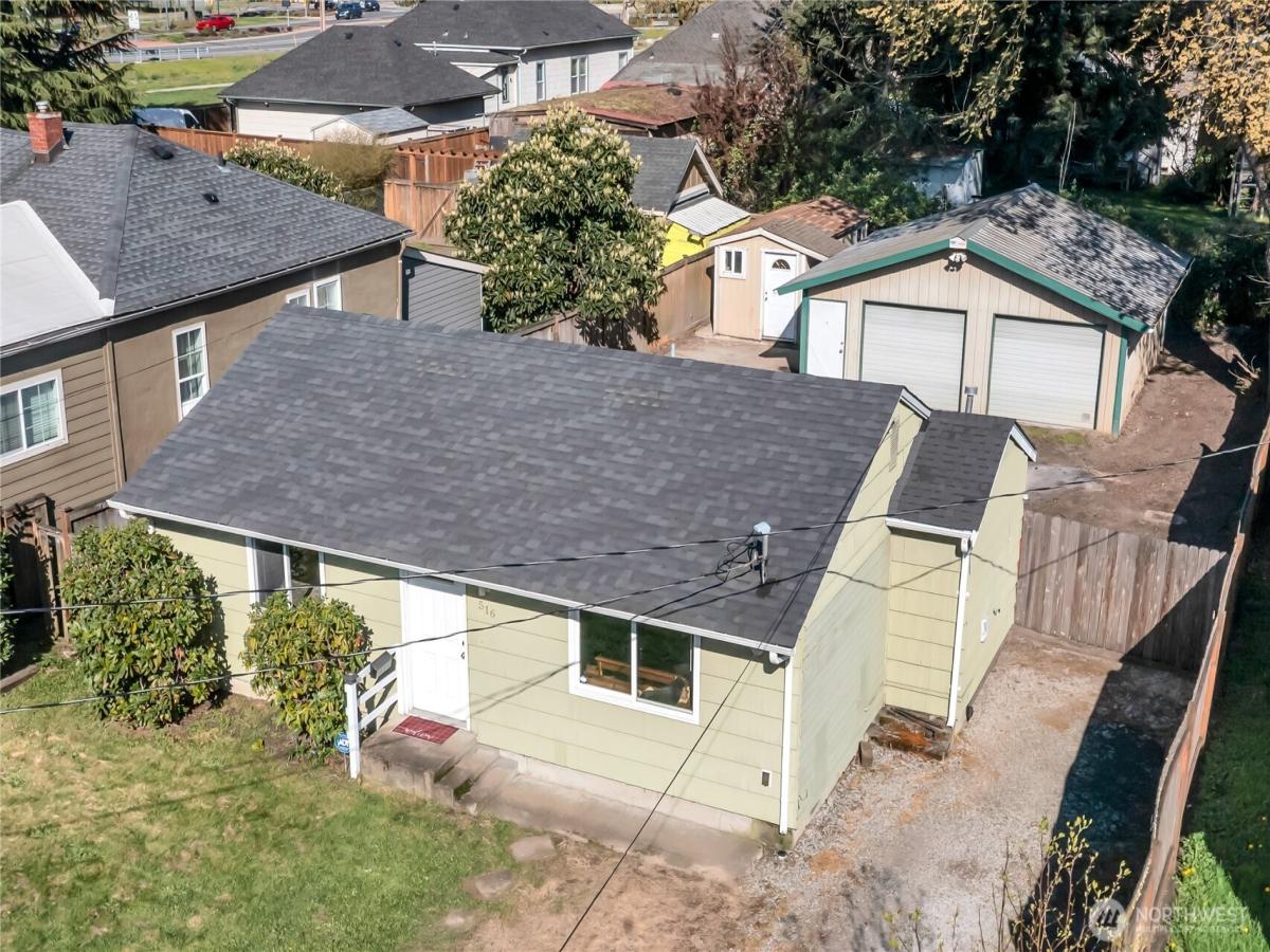 MLS #NWM2505573 image #0