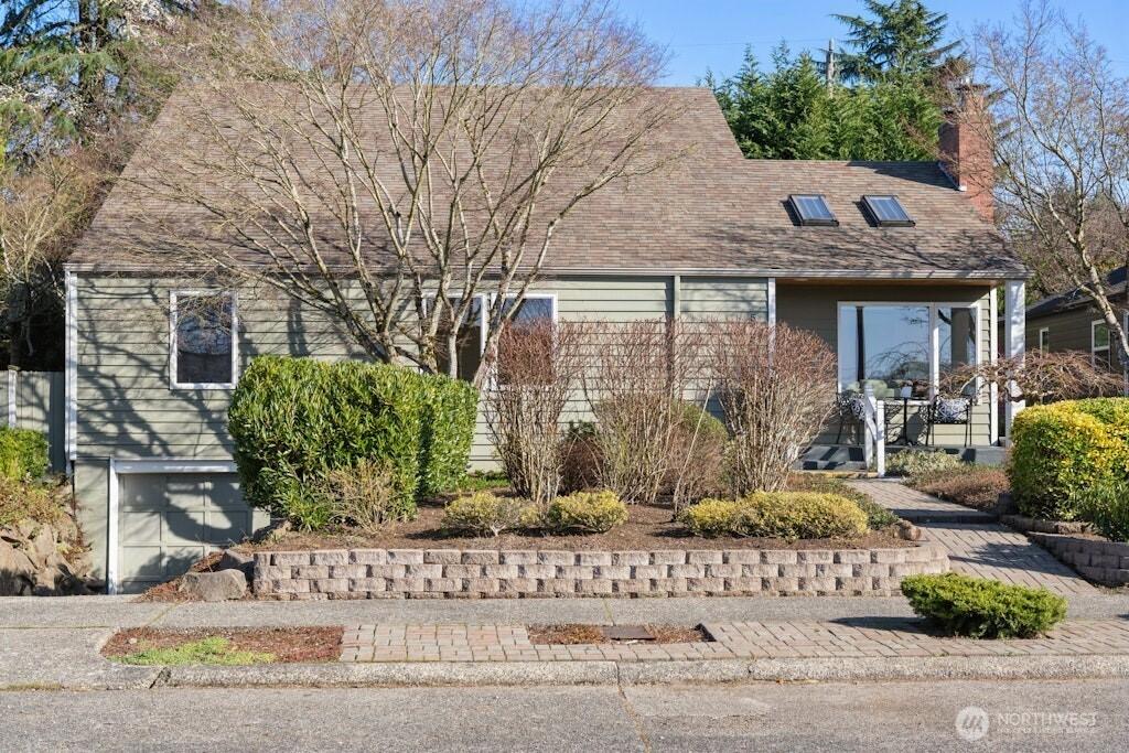 MLS #NWM2505700 image #0