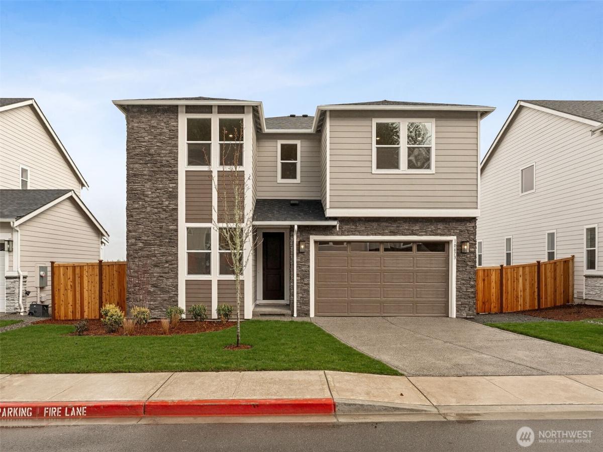 MLS #NWM2506235 image #0