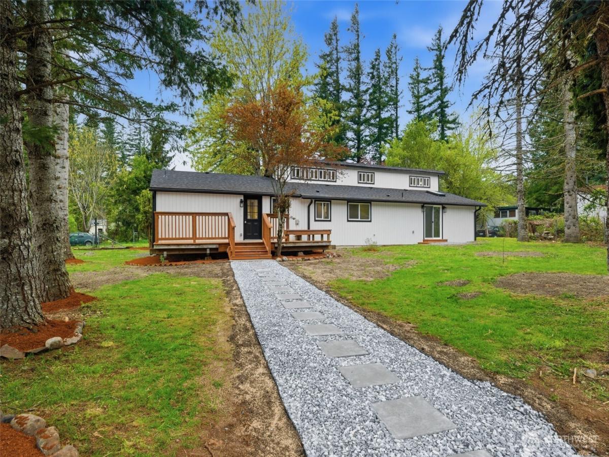 MLS #NWM2508460 image #0