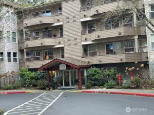 MLS #NWM2508536 image #0