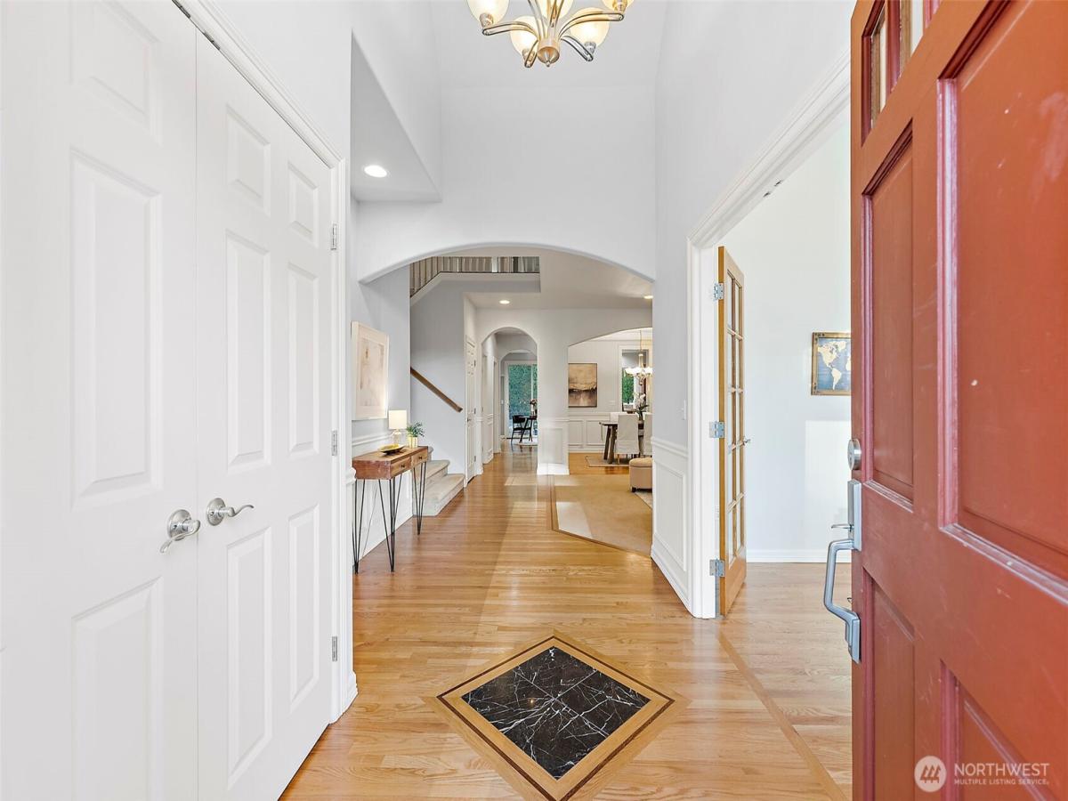 MLS #NWM2508760 image #0