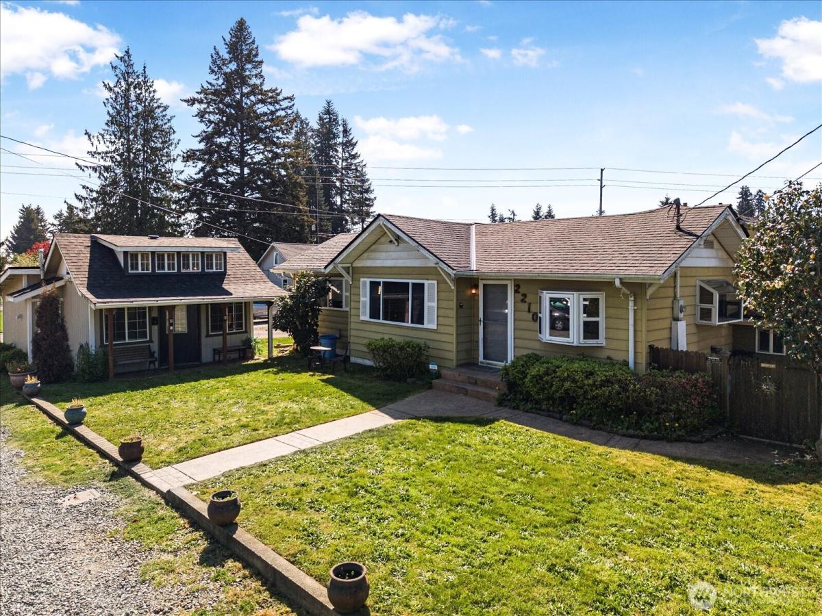 MLS #NWM2511023 image #0
