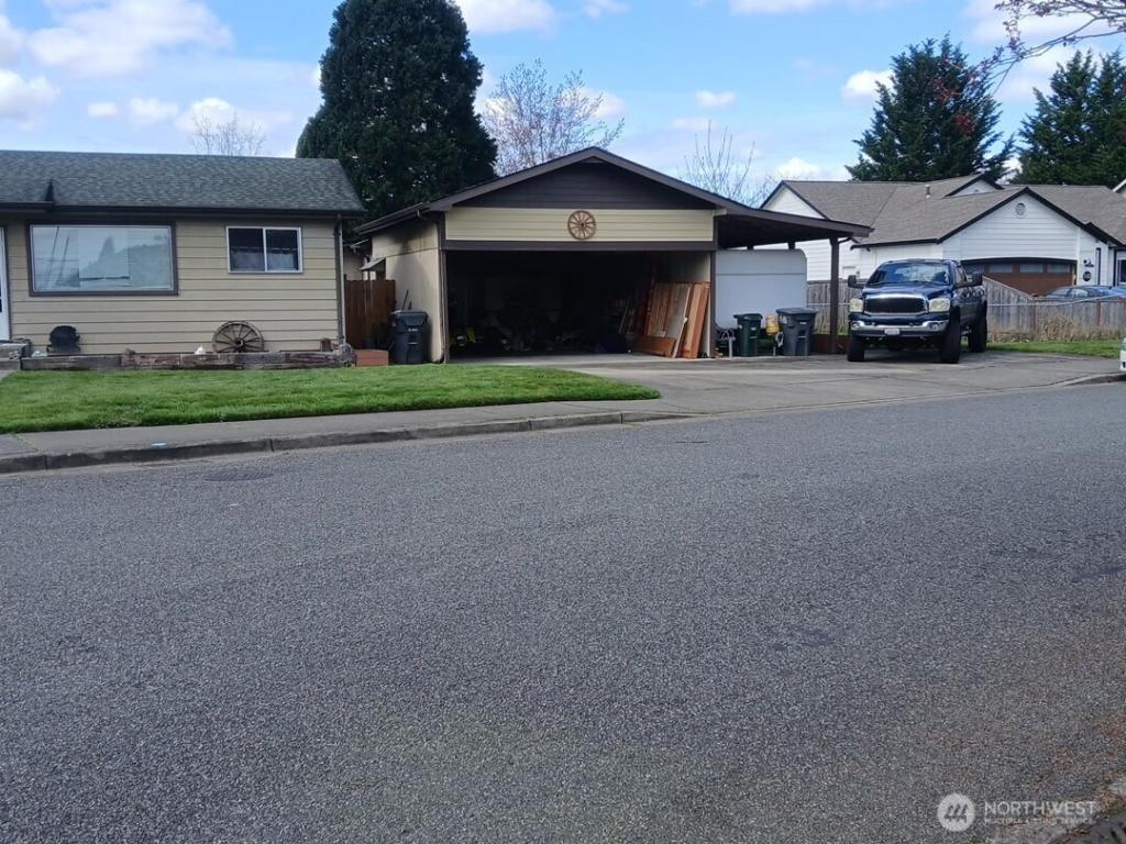 MLS #NWM2511614 image #0