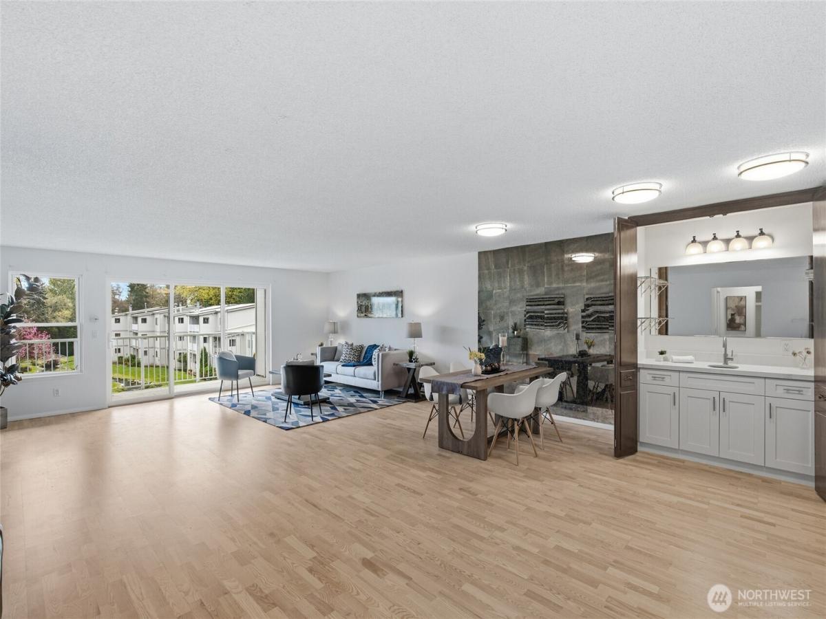 MLS #NWM2512525 image #0