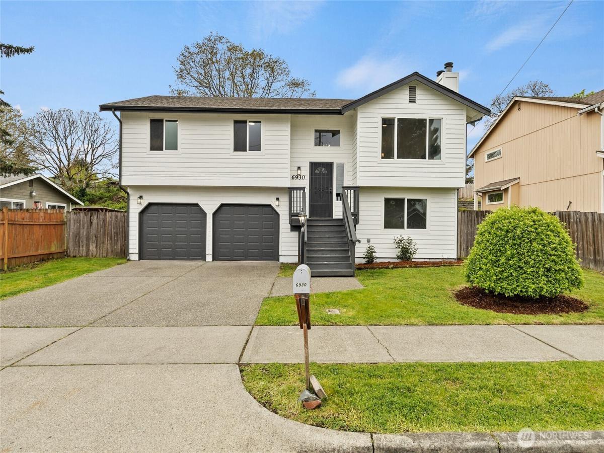 MLS #NWM2512583 image #0