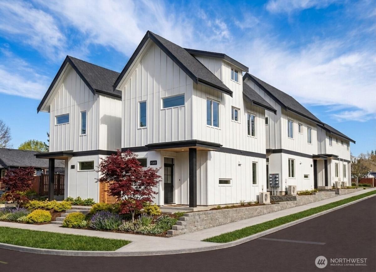 MLS #NWM2512762 image #0