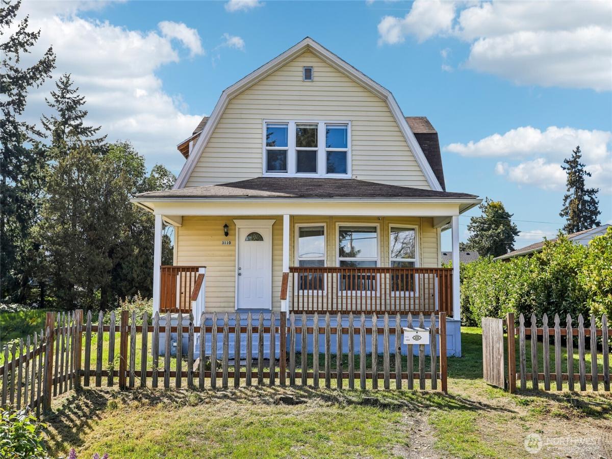 MLS #NWM2513520 image #0