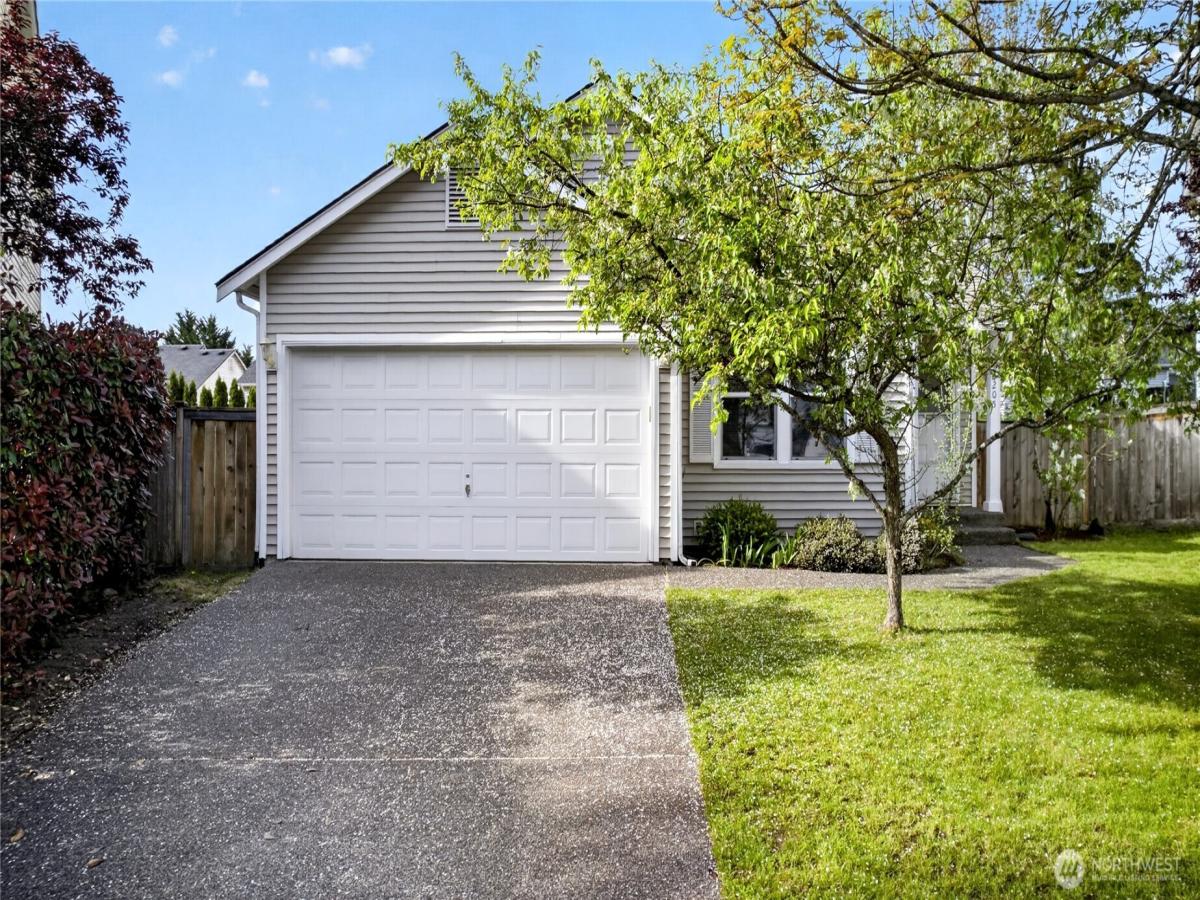 MLS #NWM2513641 image #0