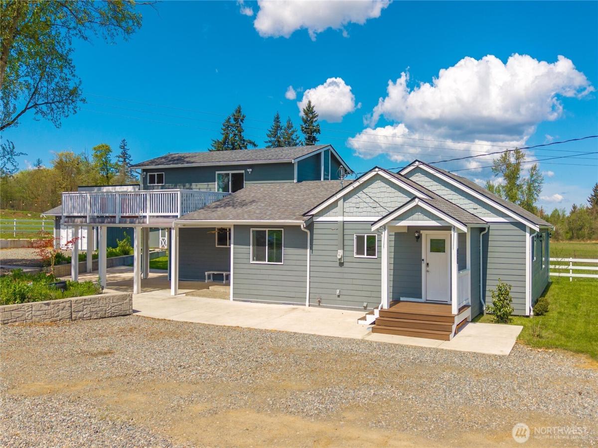 MLS #NWM2513654 image #0