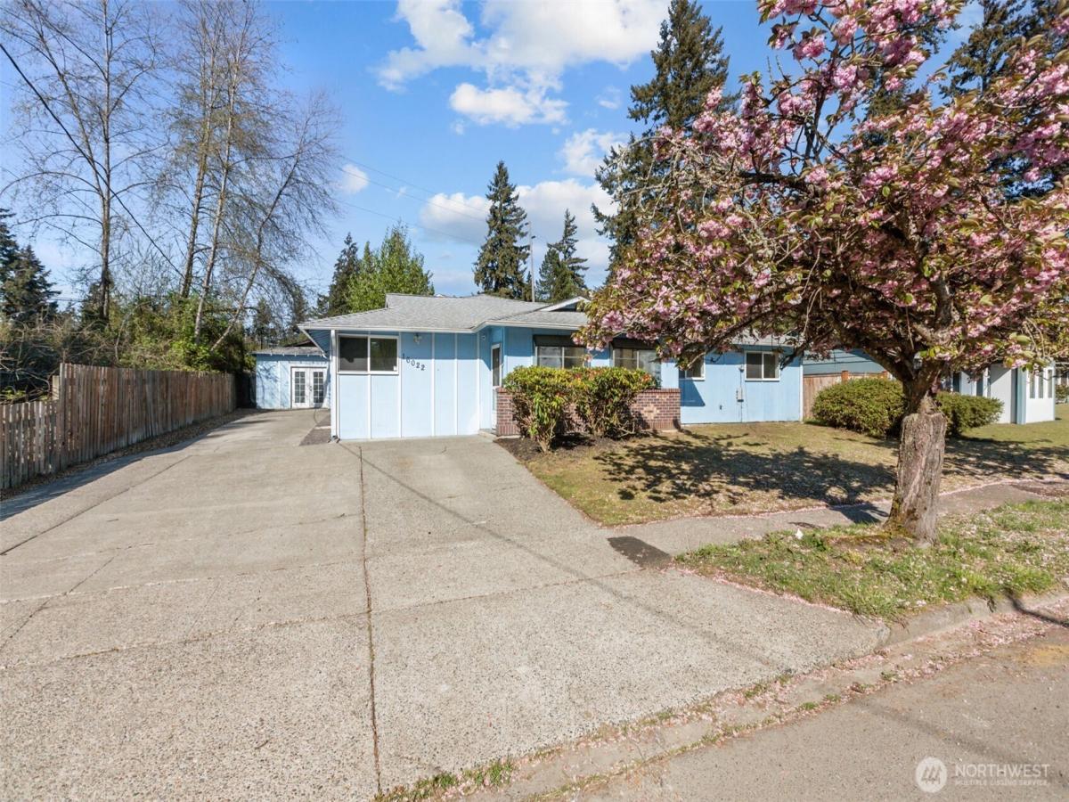 MLS #NWM2515723 image #0