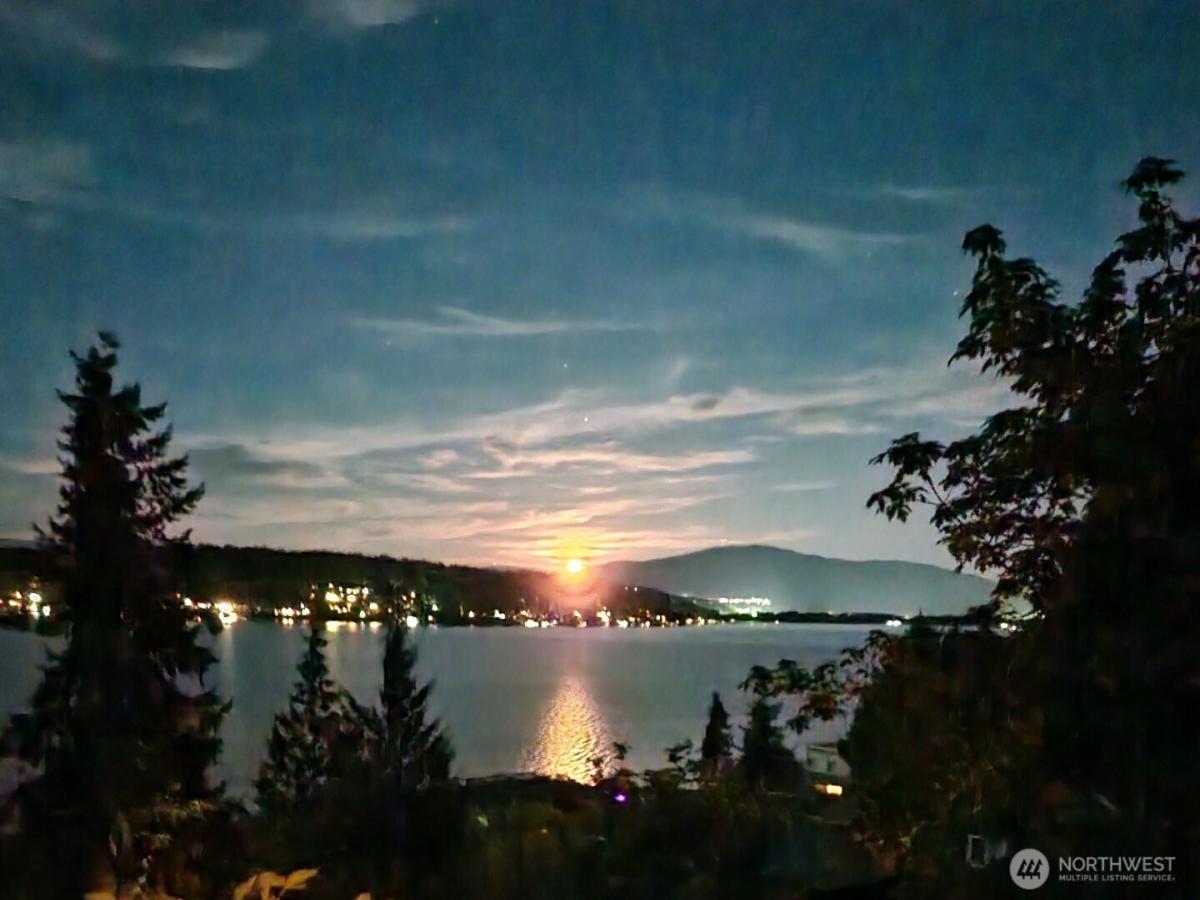 MLS #NWM2515759 image #0