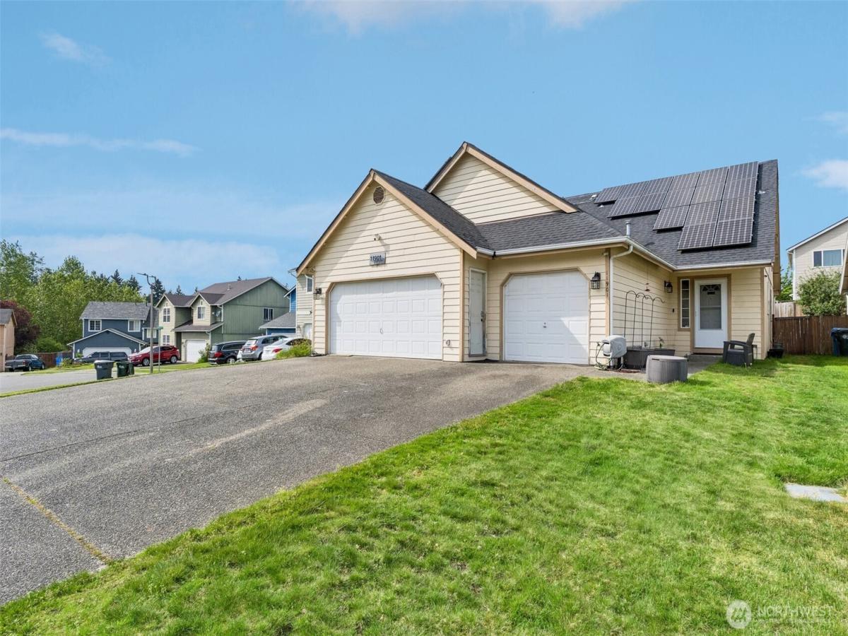 MLS #NWM2515859 image #0