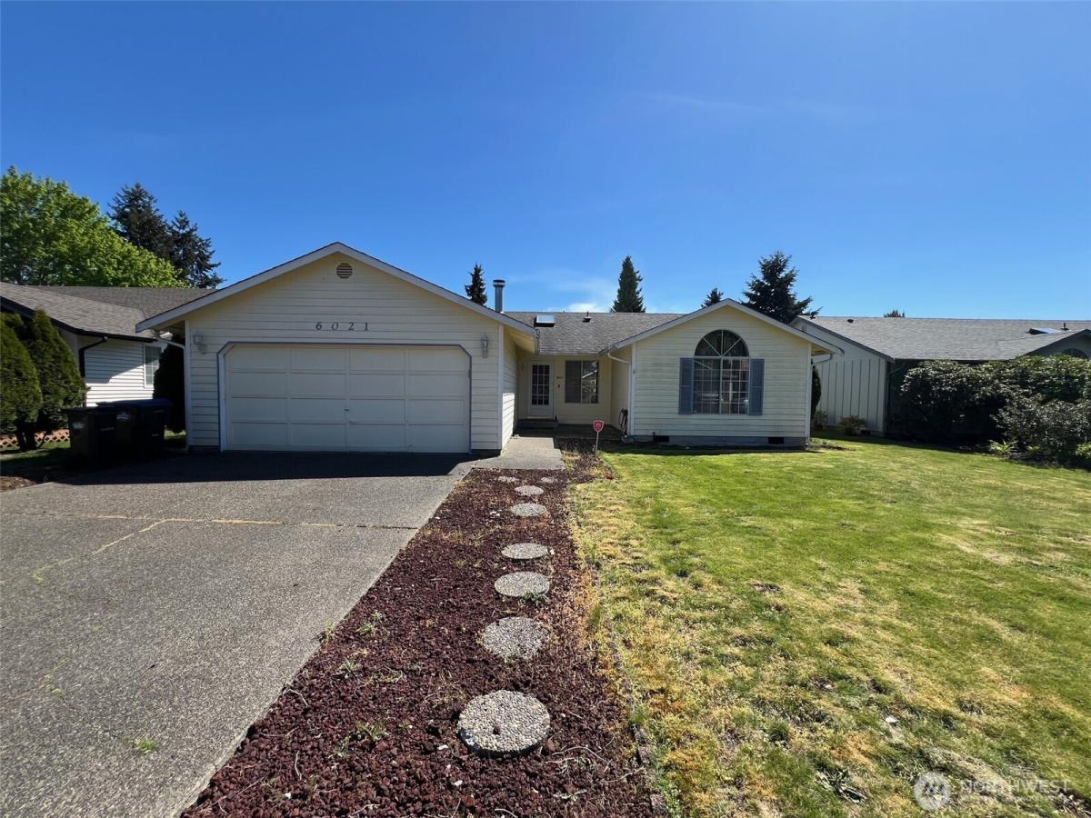 MLS #NWM2516246 image #0
