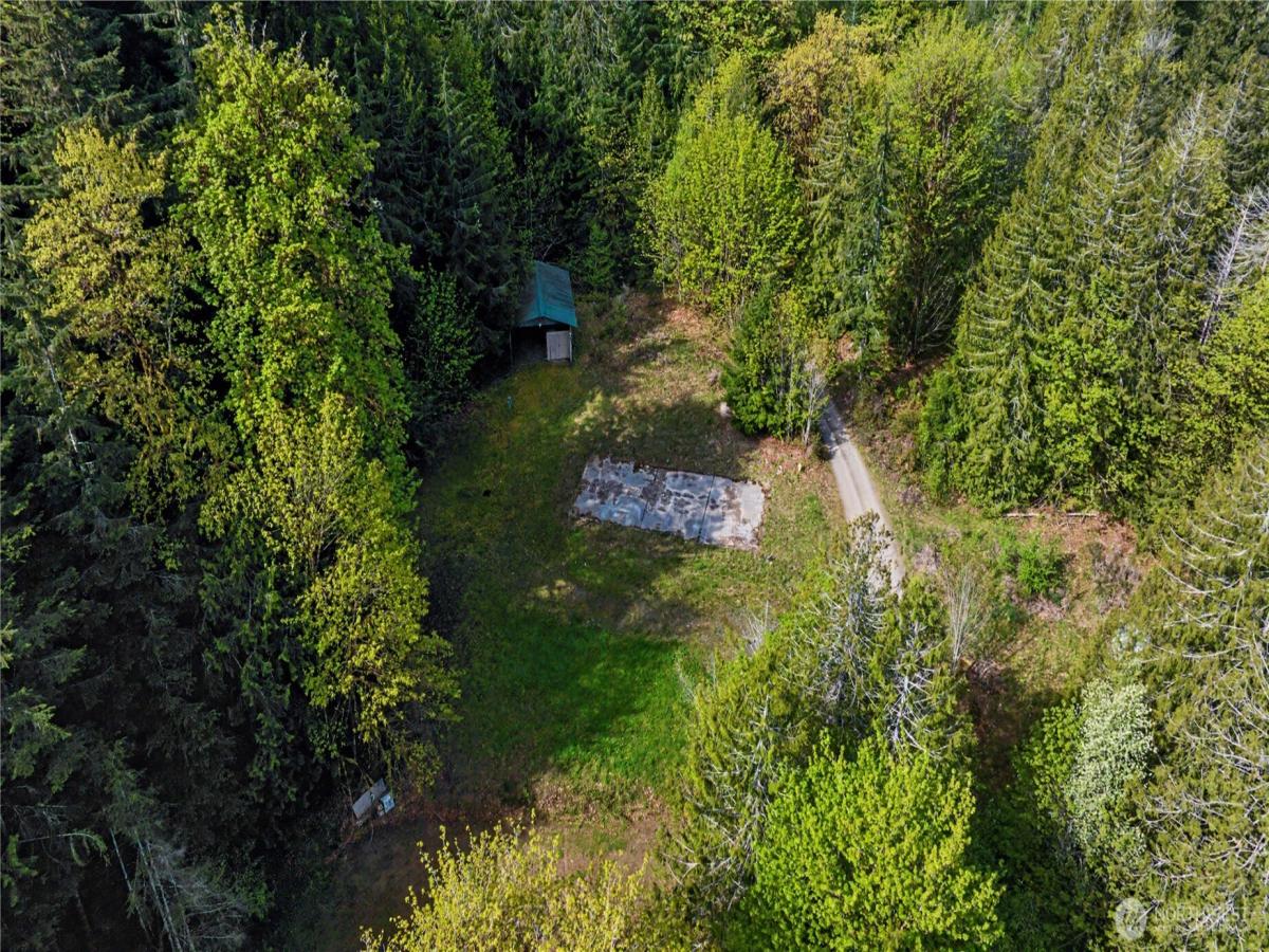 MLS #NWM2516526 image #0