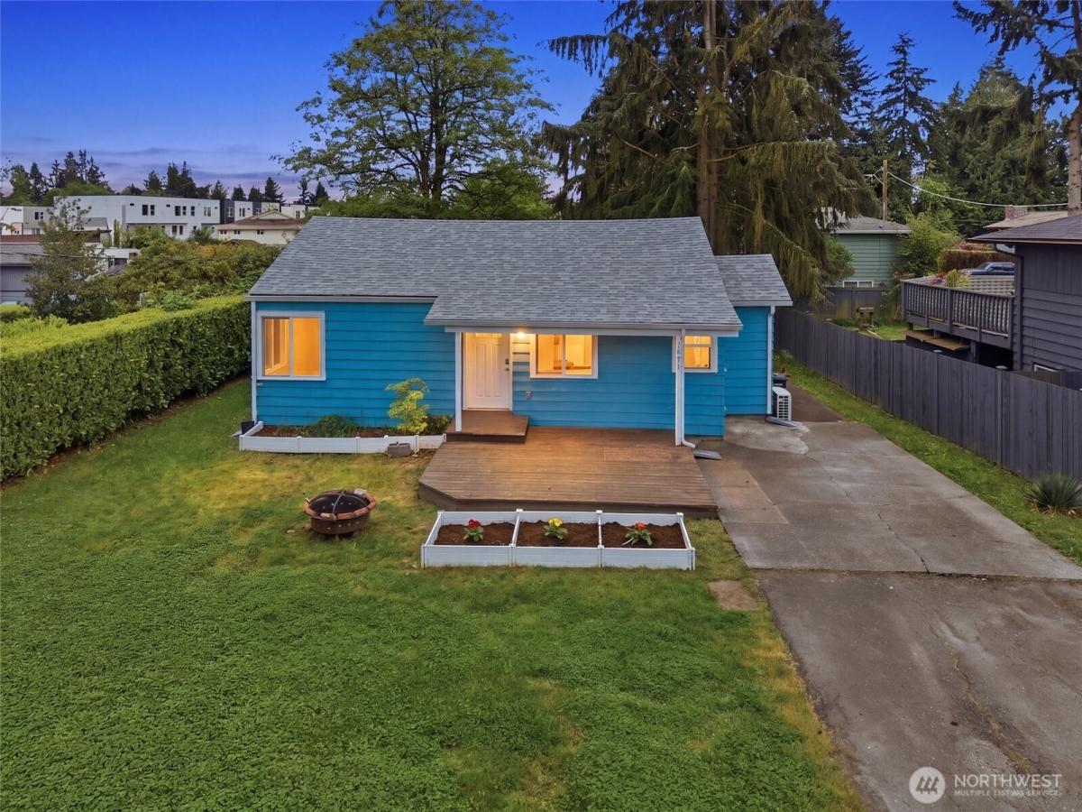 MLS #NWM2516709 image #0