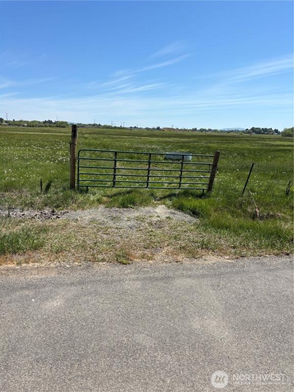 MLS #NWM2517092 image #0
