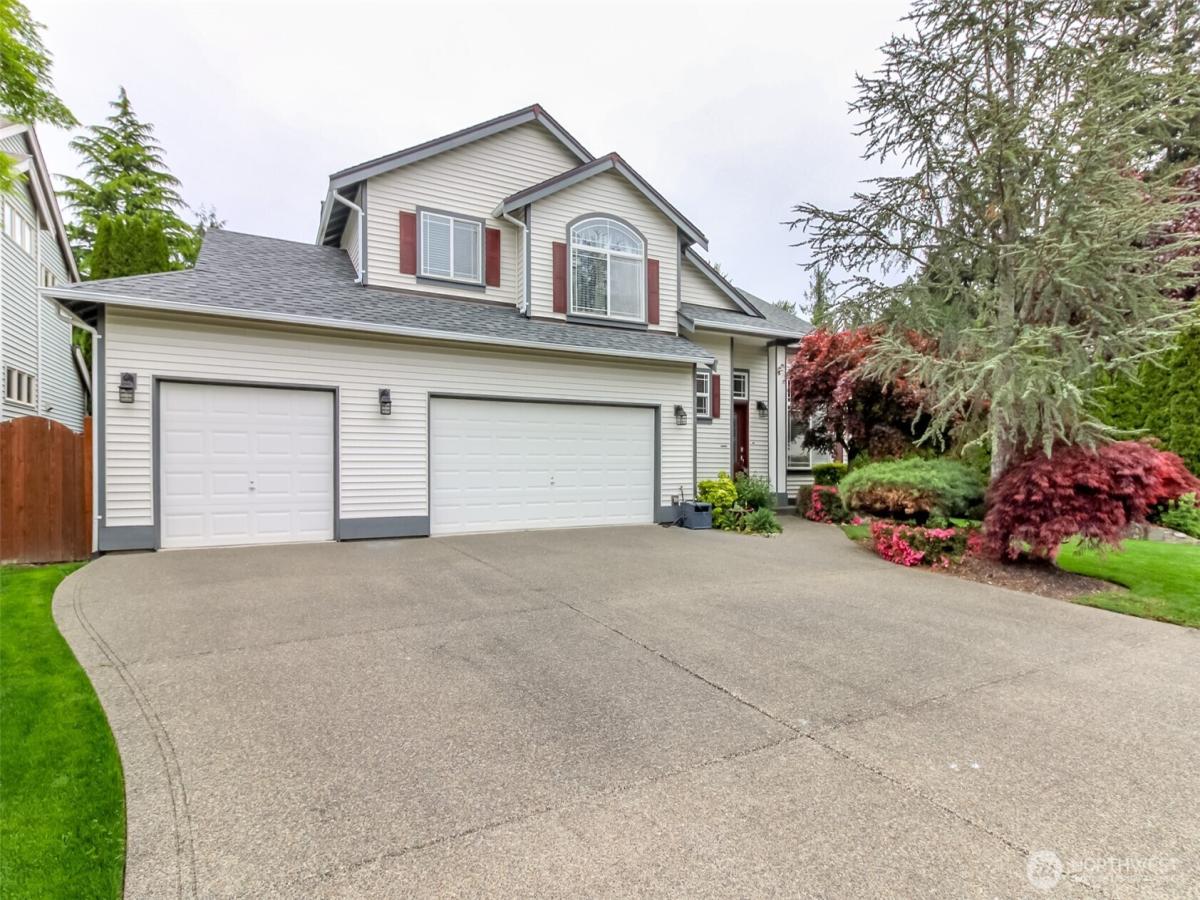 MLS #NWM2517401 image #0