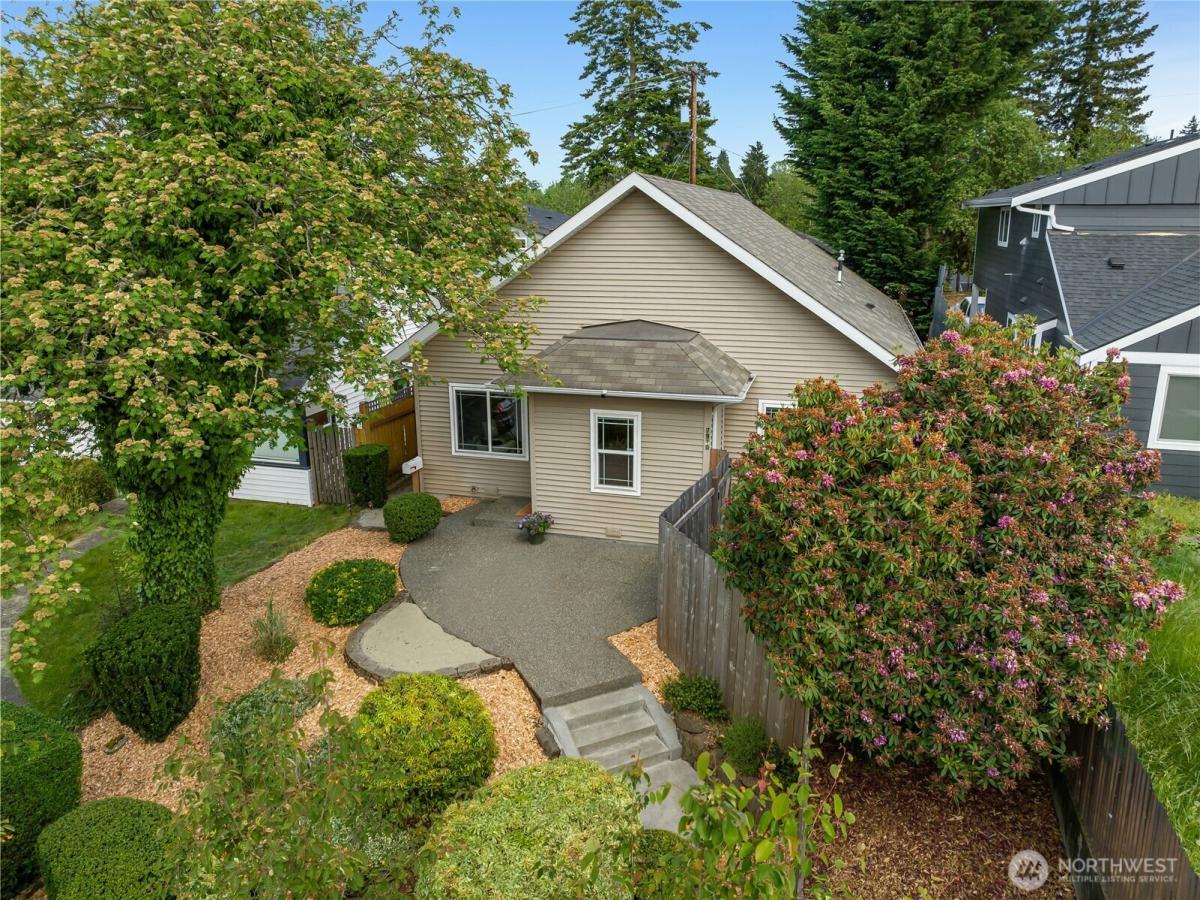 MLS #NWM2518580 image #0