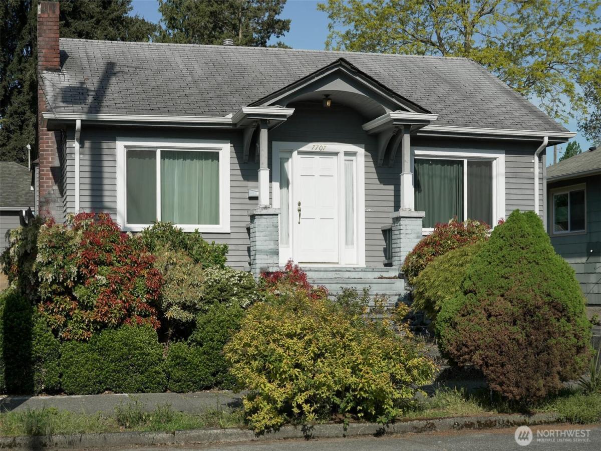 MLS #NWM2518754 image #0