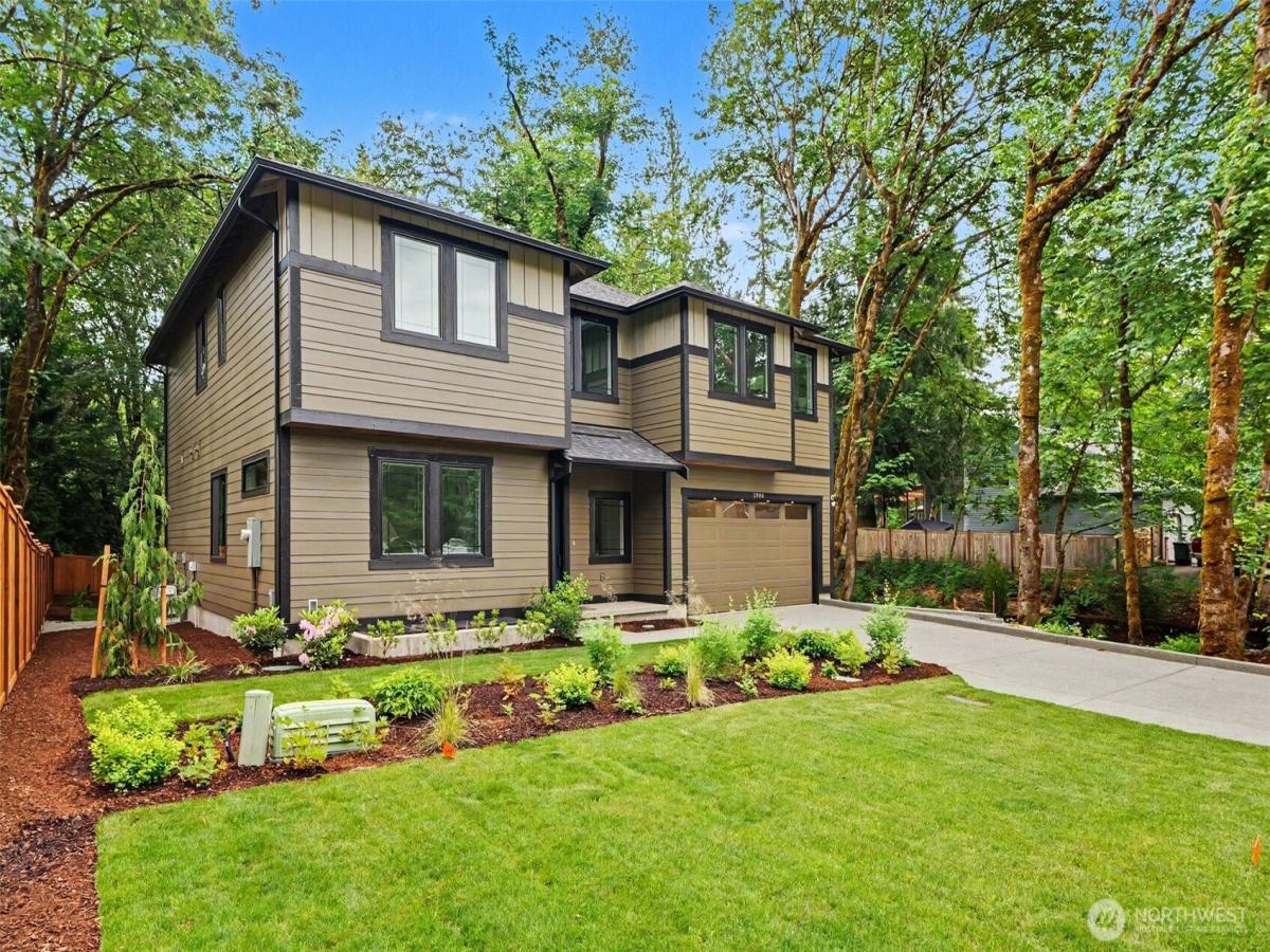 MLS #NWM2520786 image #0