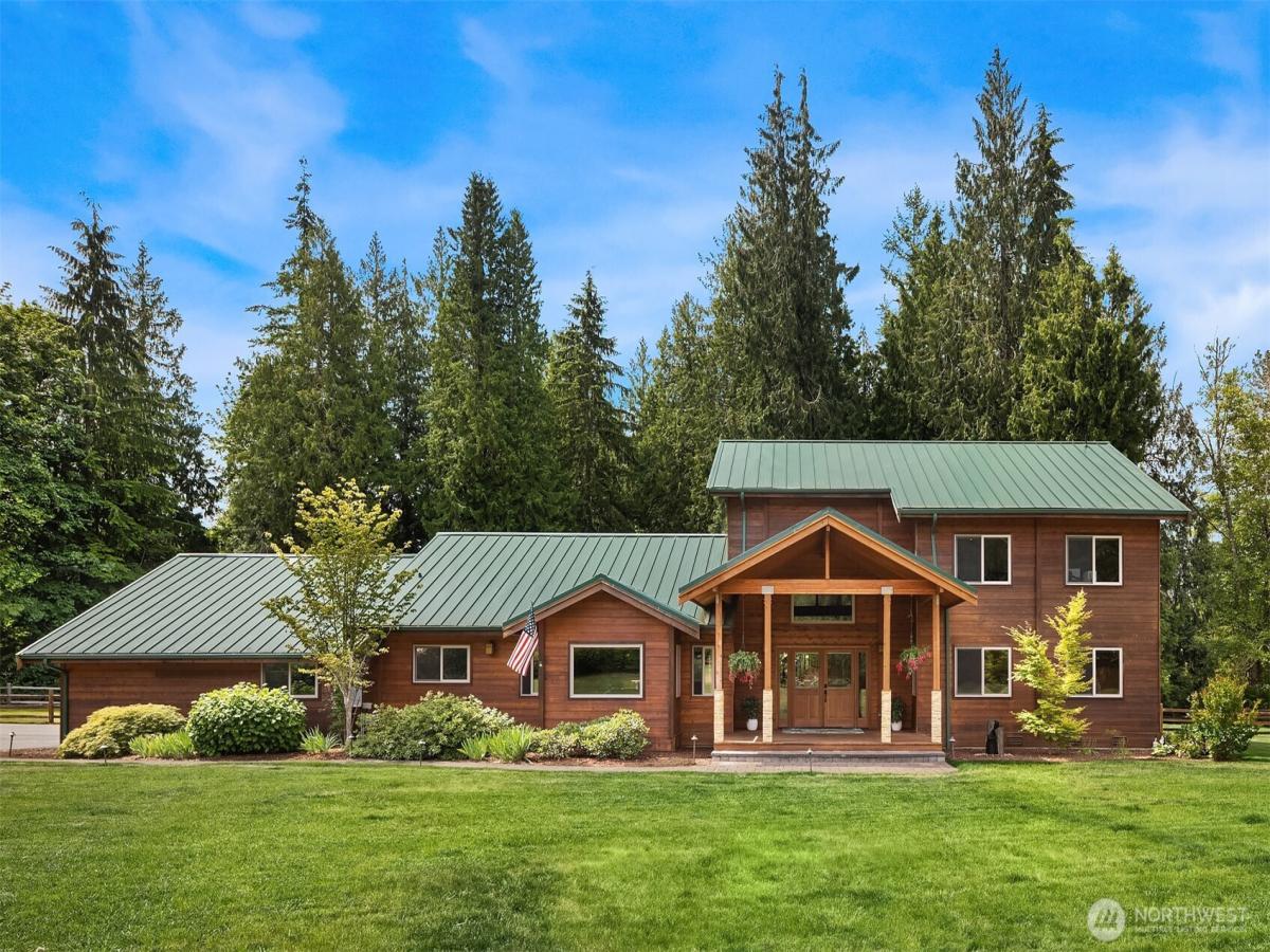 MLS #NWM2520884 image #0