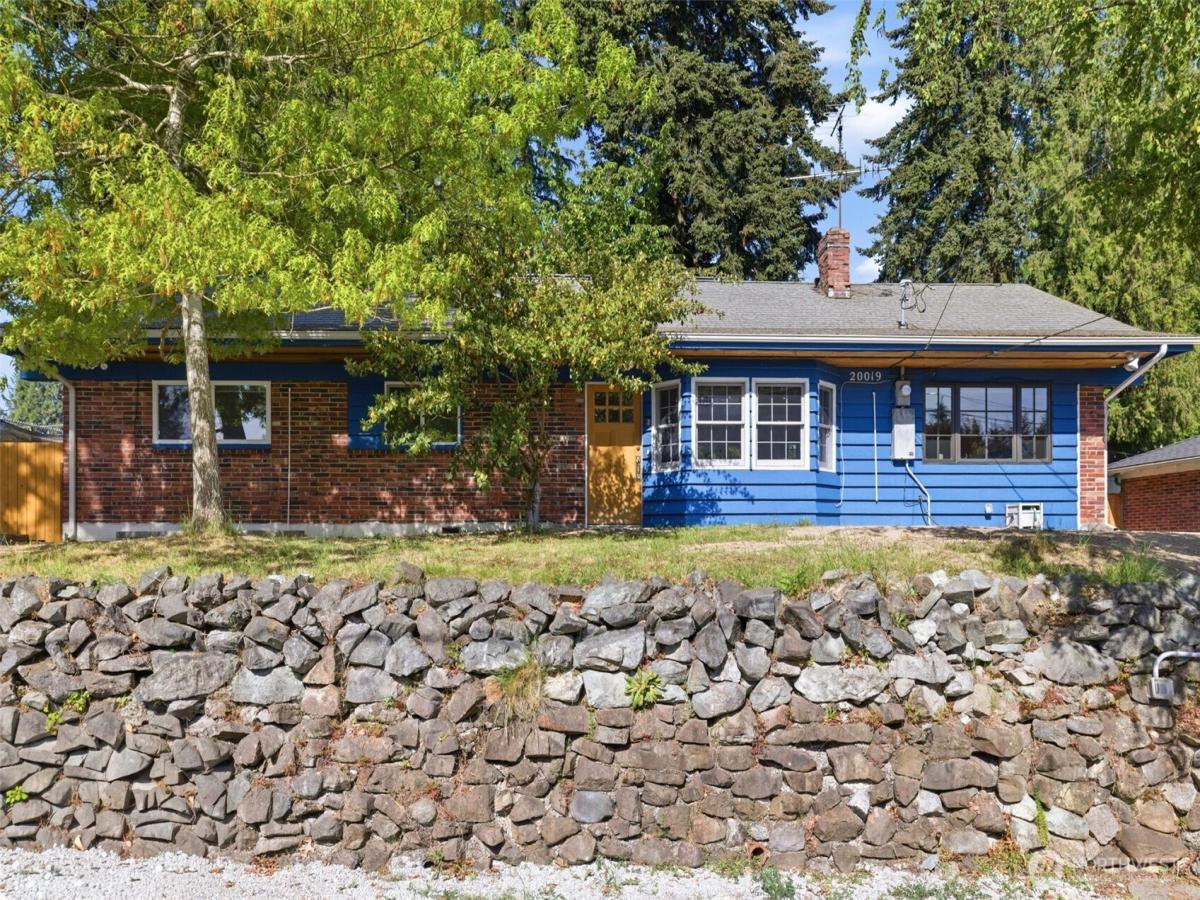 MLS #NWM2521378 image #0