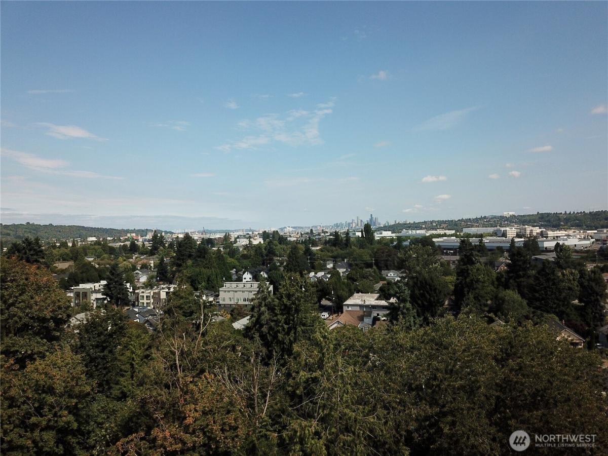 MLS #NWM2521812 image #0