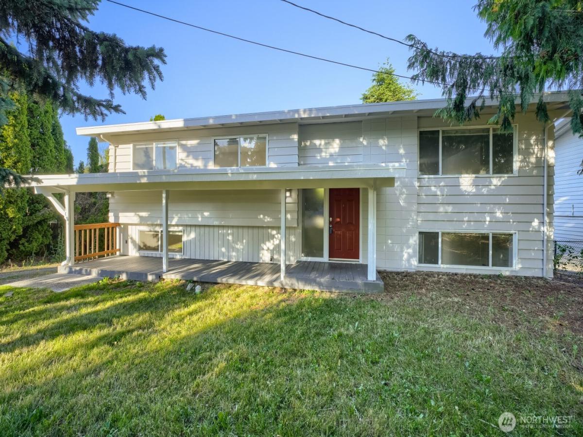 MLS #NWM2522063 image #0