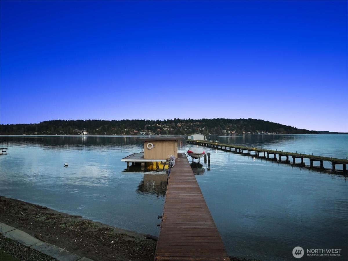 MLS #NWM2522166 image #0