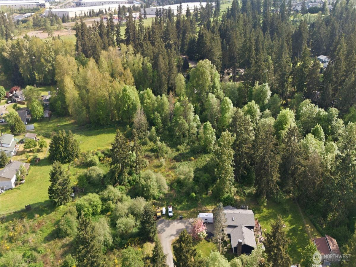 MLS #NWM2522395 image #0