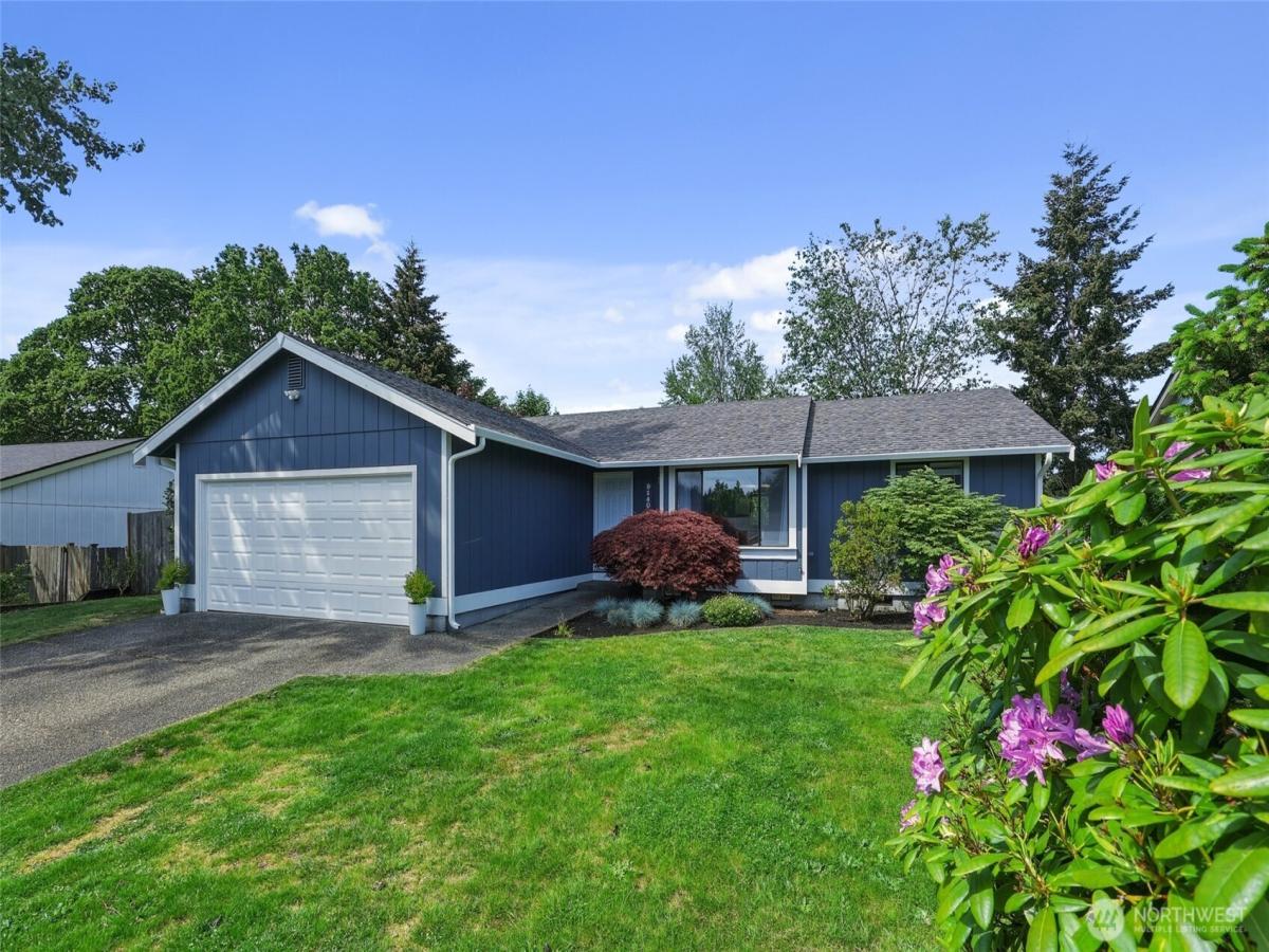 MLS #NWM2522940 image #0
