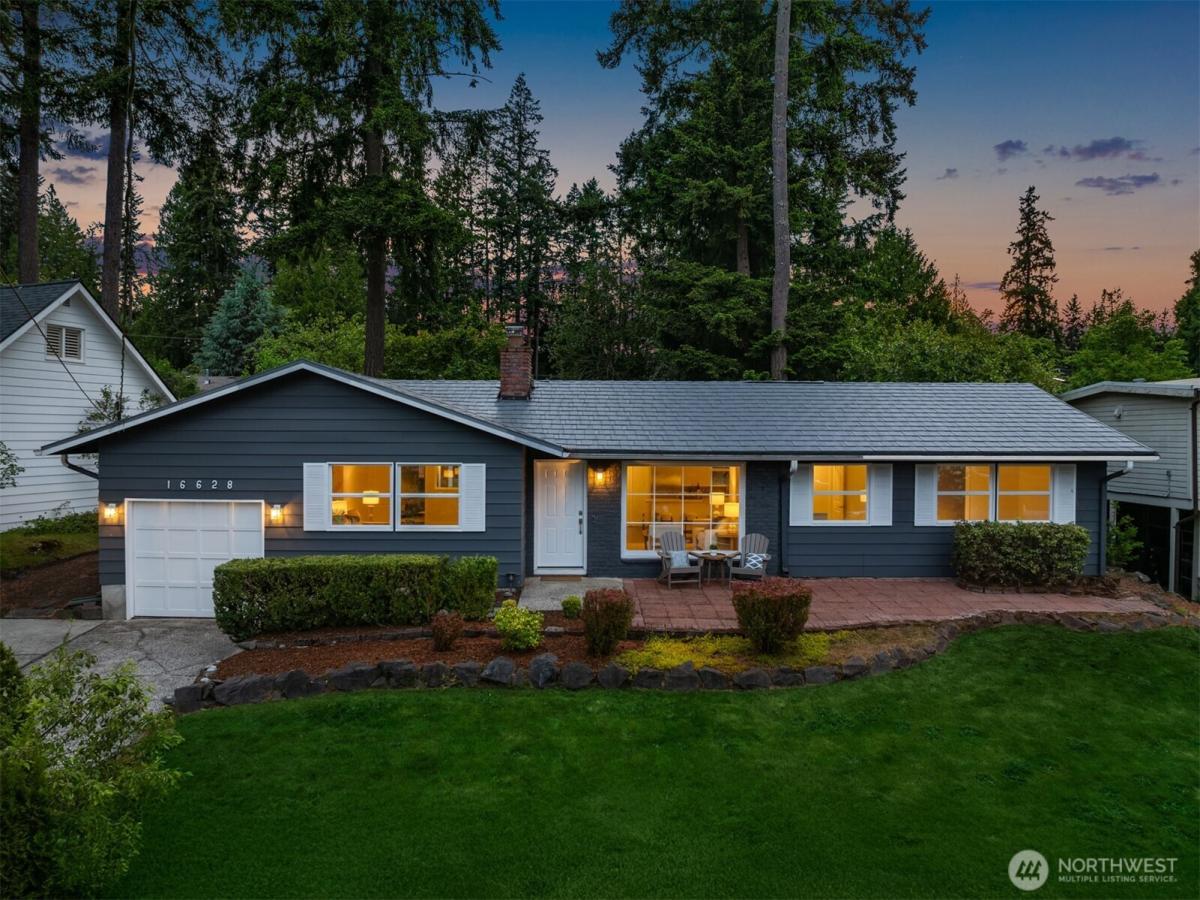 MLS #NWM2523032 image #0
