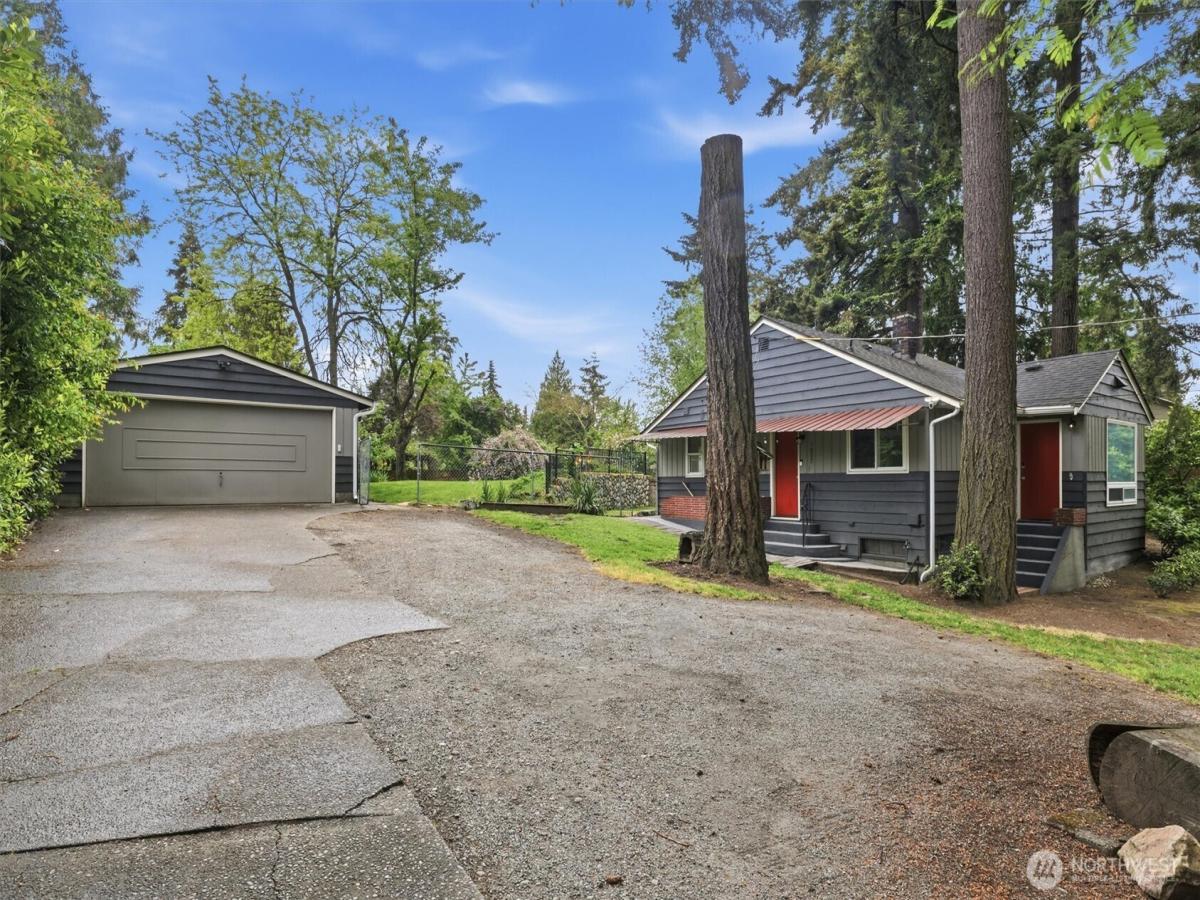 MLS #NWM2523950 image #0