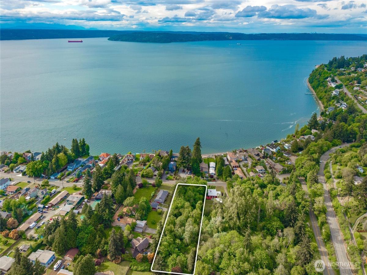 MLS #NWM2525006 image #0