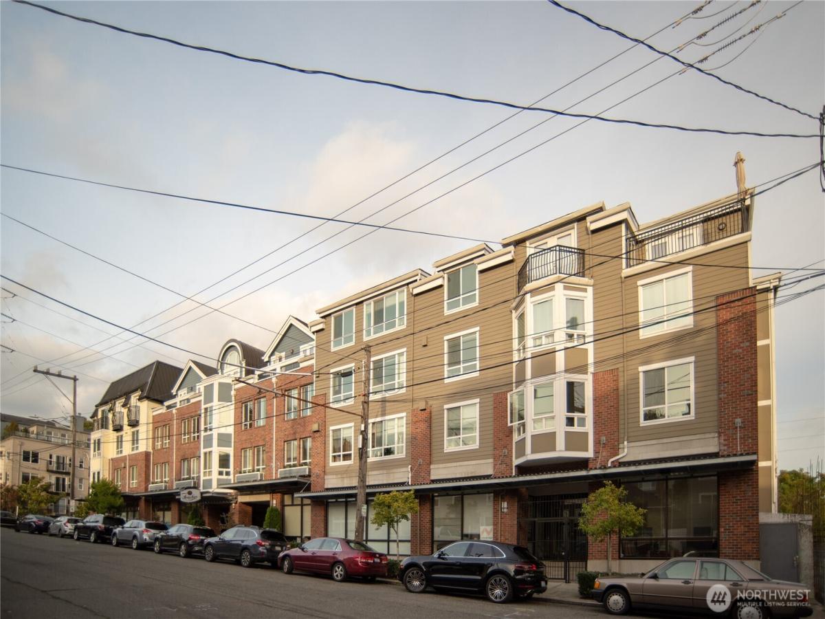 MLS #NWM2525721 image #0