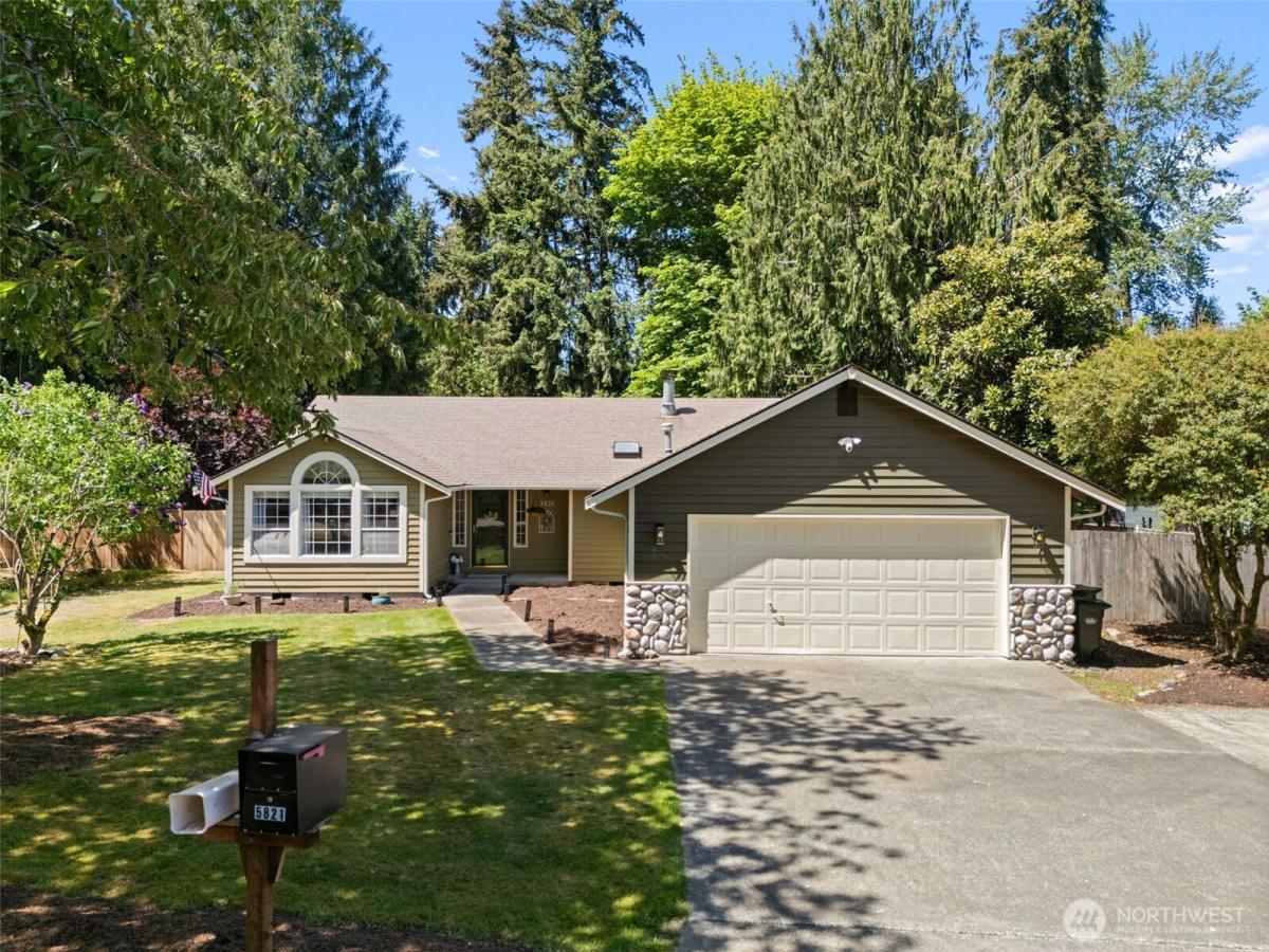 MLS #NWM2525742 image #0