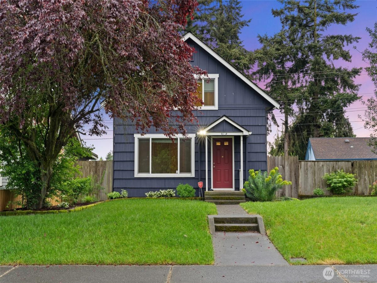MLS #NWM2525914 image #0