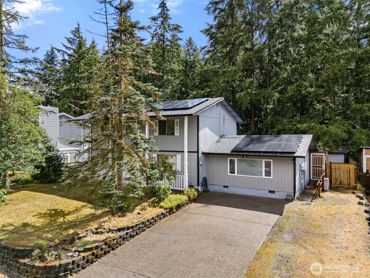 MLS #NWM2526250 image #0