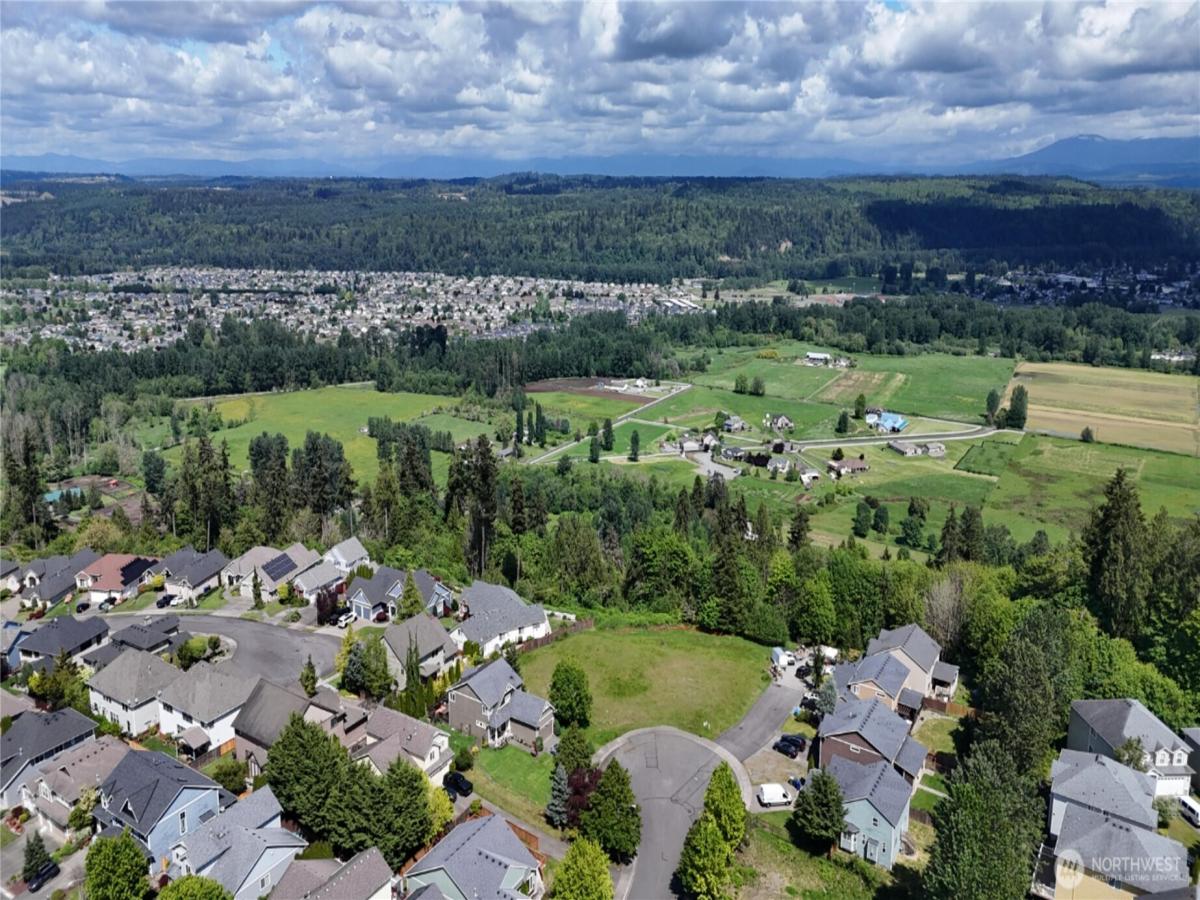 MLS #NWM2526341 image #0