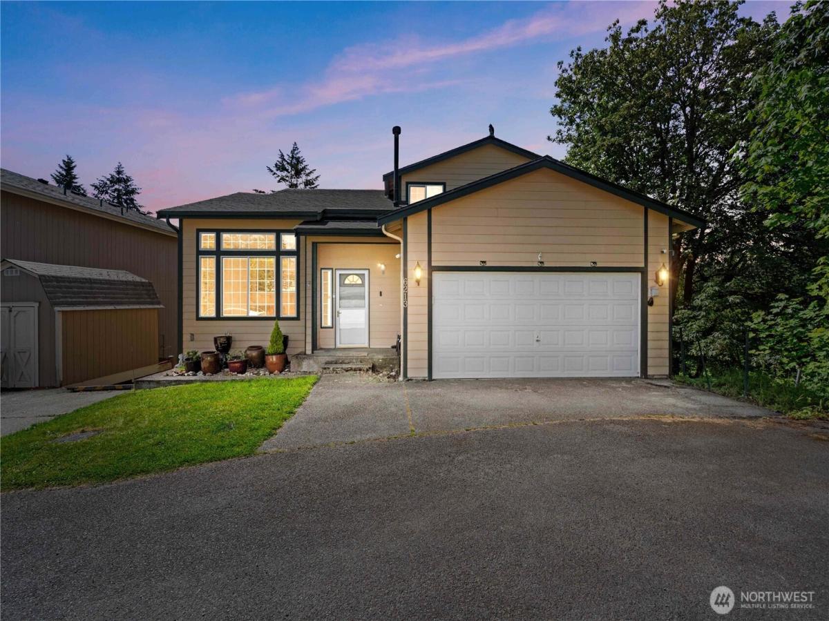MLS #NWM2526559 image #0
