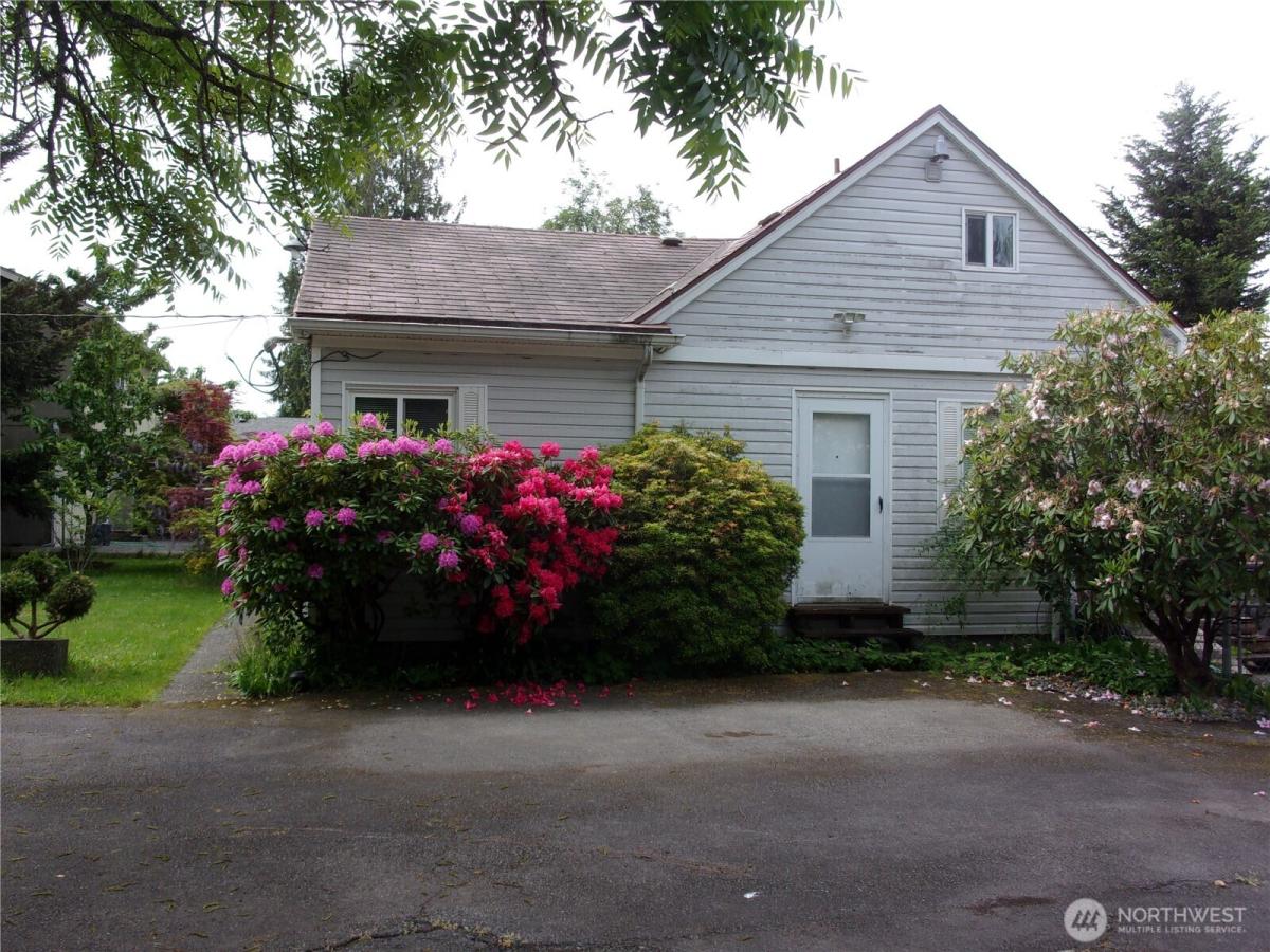 MLS #NWM2526645 image #0