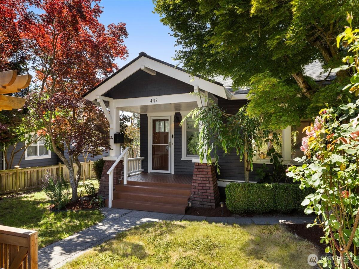 MLS #NWM2526668 image #0